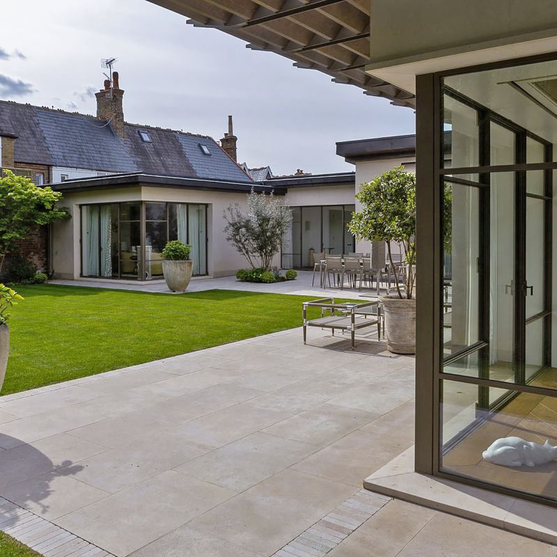 Biscoff Arendo Limestone